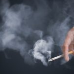 インプラント治療と喫煙｜タバコがやめられない場合のリスクと対策